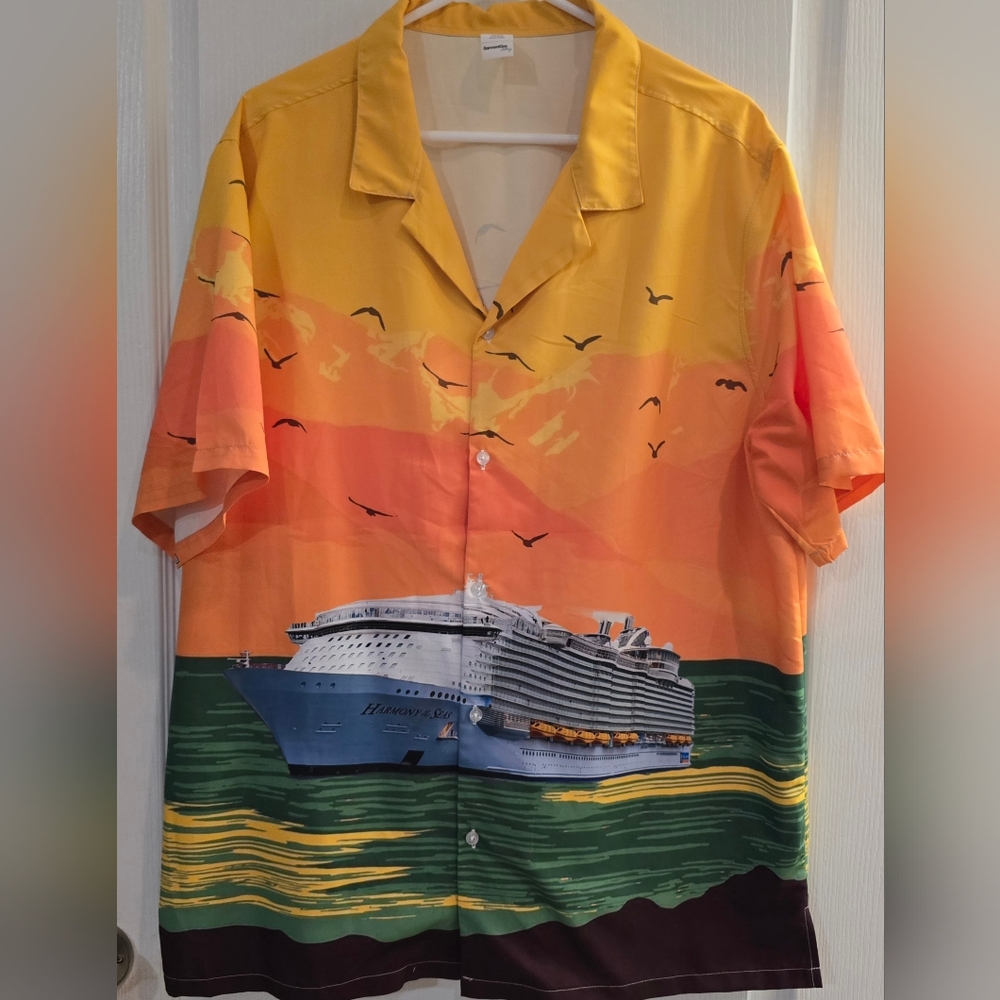 Royal Caribbean Harmony of the Seas Cruise ship Hawaiian Shirt Size Large